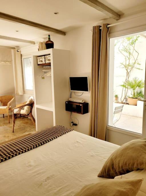 La Maison Blanche Intra-Muros Free Parking Эг-Морт Экстерьер фото