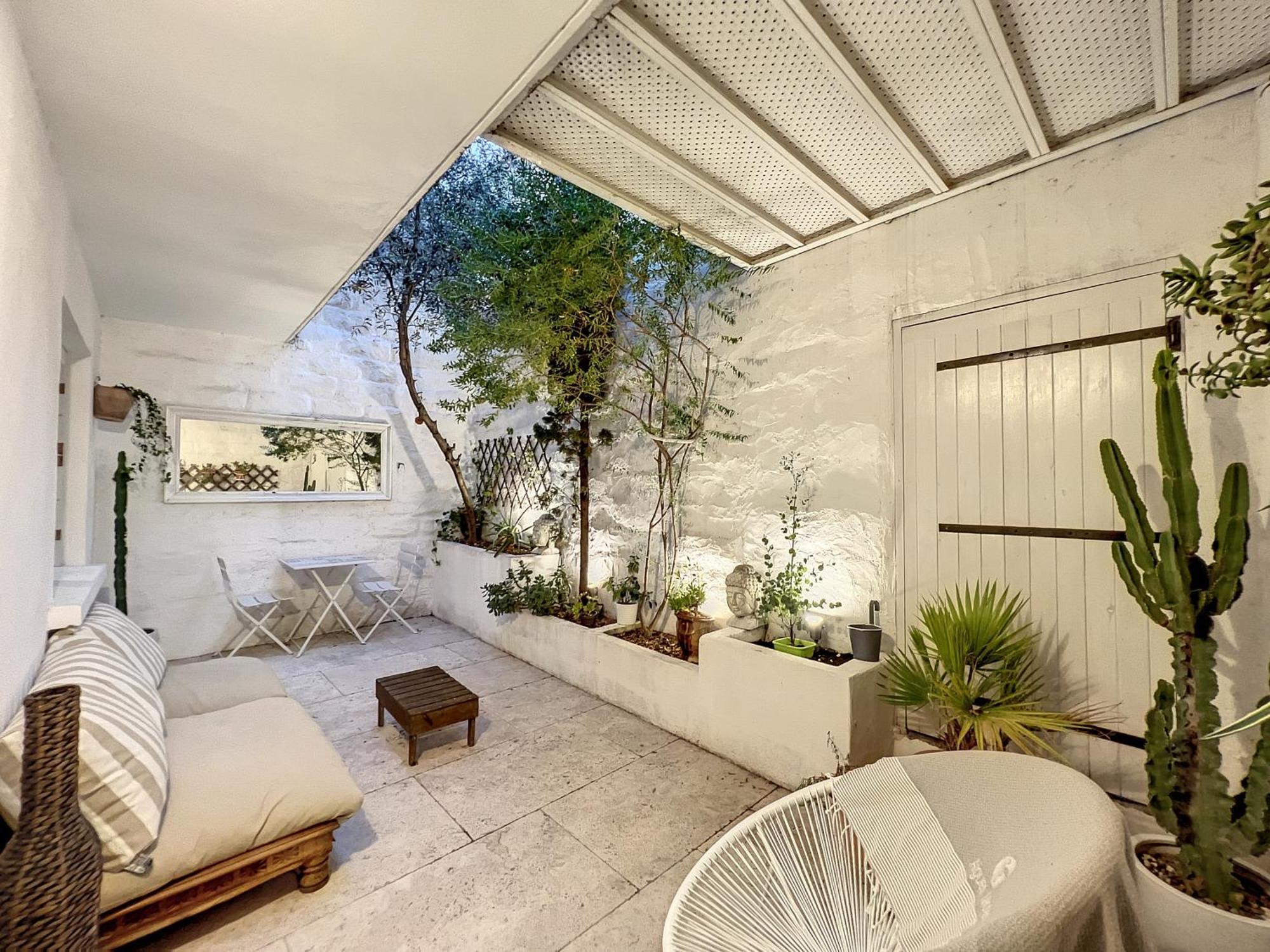 La Maison Blanche Intra-Muros Free Parking Эг-Морт Экстерьер фото